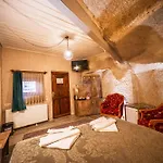 Adelya Cave فندق 3*