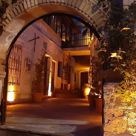 Adelya Cave Otel 3*