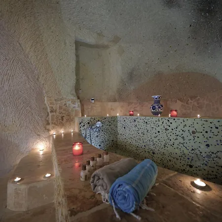 Adelya Cave 3*