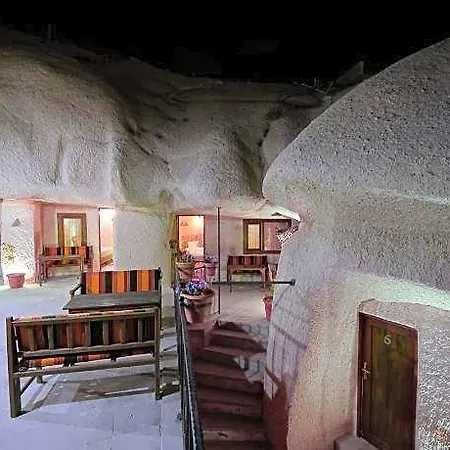 Hotell Adelya Cave 3*